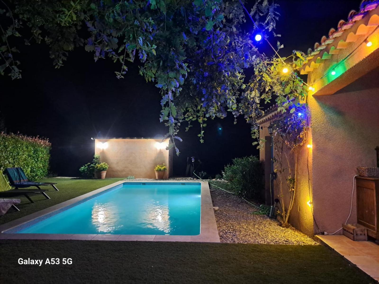 Gite Sous Les Chenes Le Thoronet Exterior photo